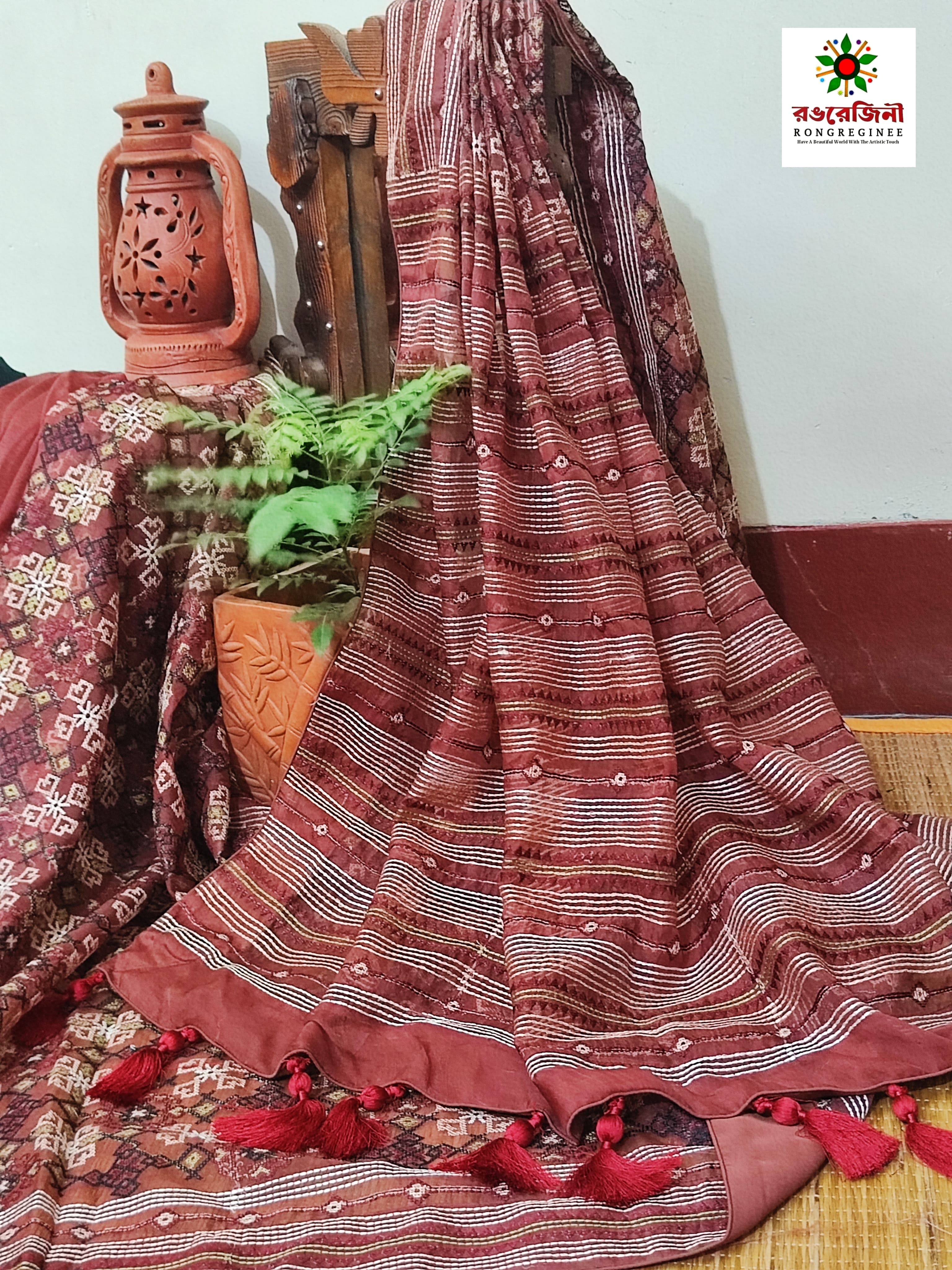 Earth- Toned Printed Handloom Saree_ Floral Motifs & Striped Pallu - Image 6